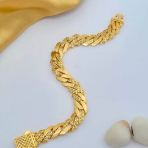 Designer Gold Bracelet (16.190 gm)