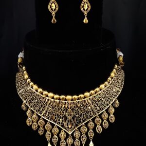 Elegant Traditional Festive Choker Set