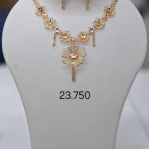 Rose Gold Floral Necklace Set