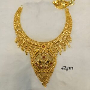 Bird-Clasp Gold Necklace