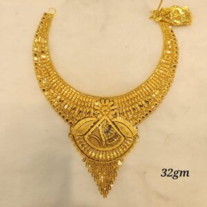 Ornate Pendant Gold Necklace